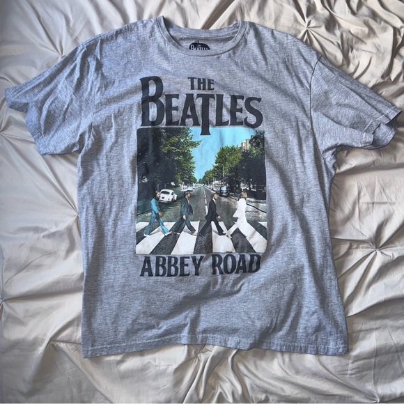 Hybrid & company Other - The Beatles Abbey Road Graphic Tee Men’s XL Gray Band Rock Music T-Shirt